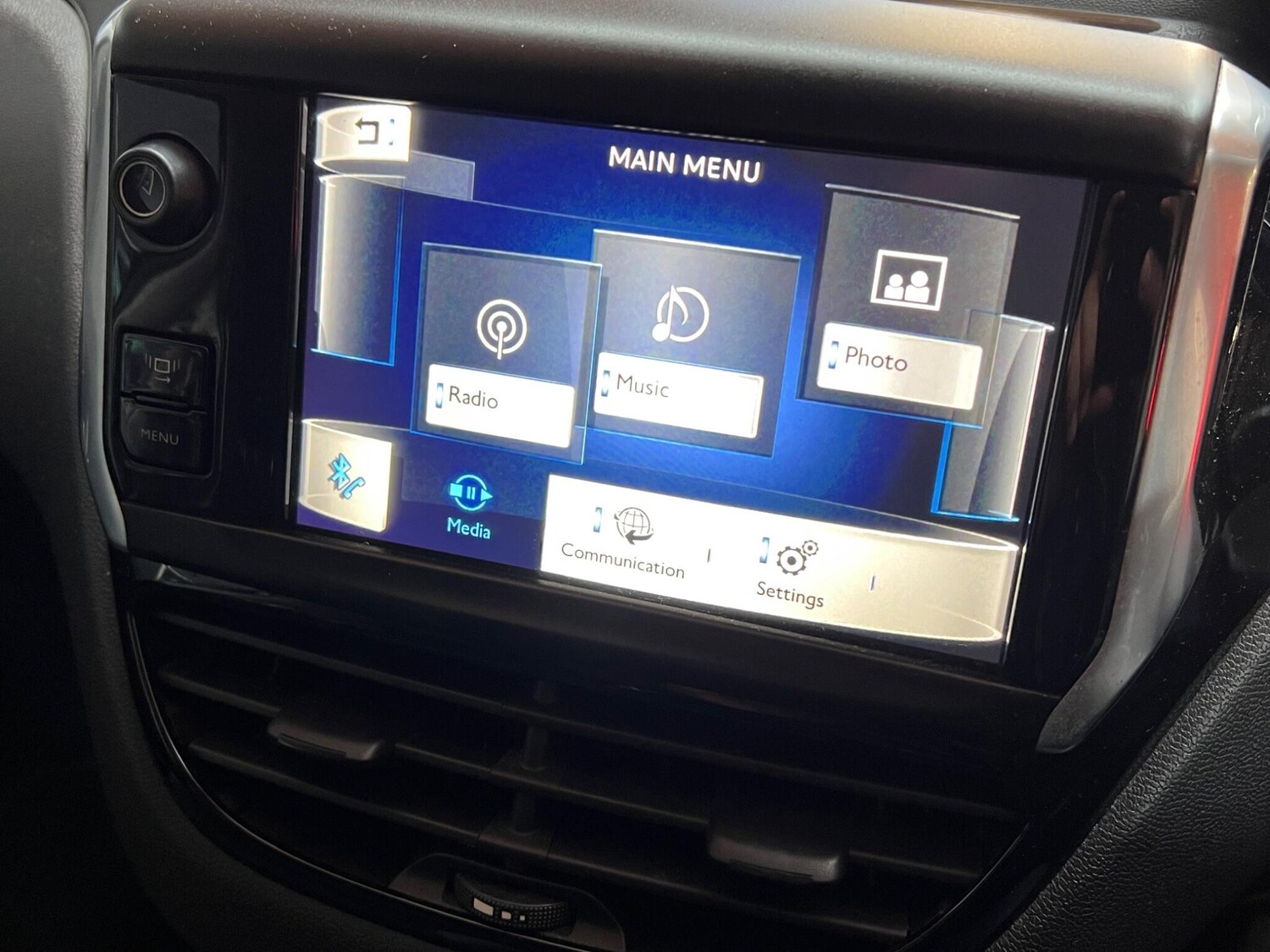 Used Peugeot 208 for sale - 77587252: Photo 24