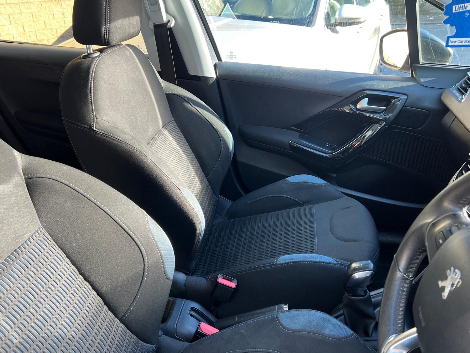 Used Peugeot 208 for sale - 77587252: Photo 28