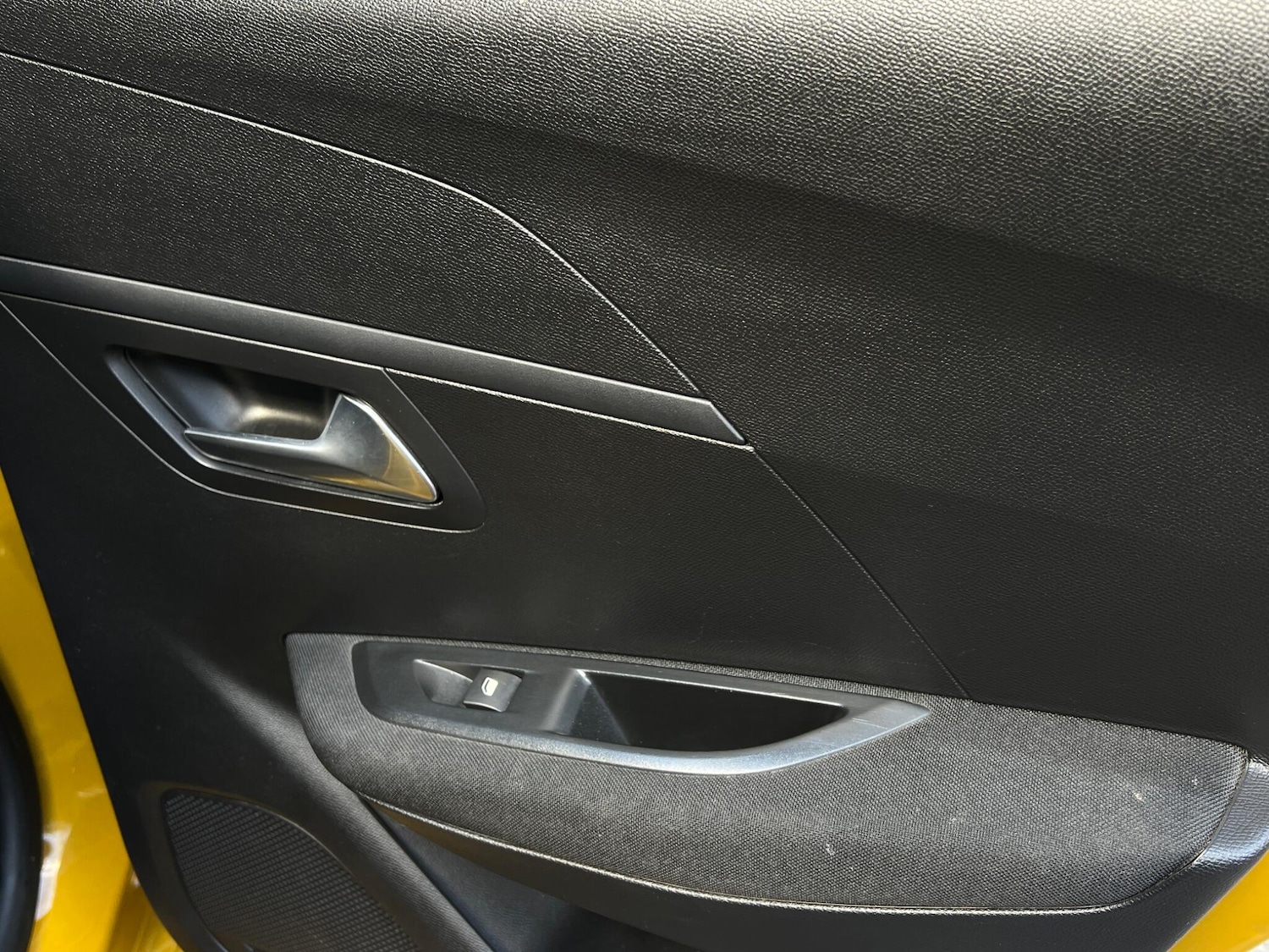 Used Peugeot E-208 for sale - 78115697: Photo 21