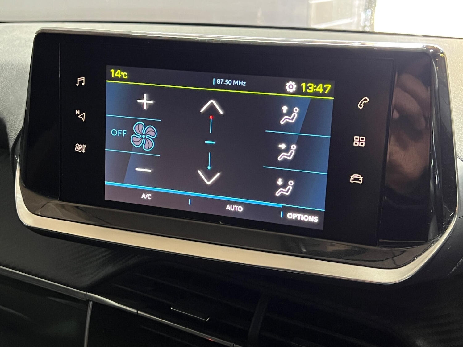 Used Peugeot E-208 for sale - 78115697: Photo 23