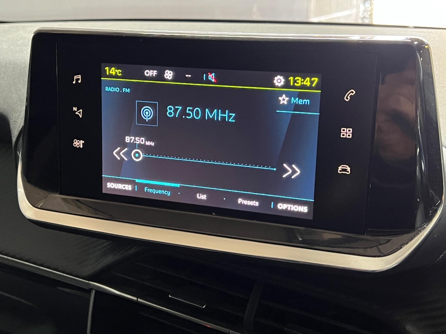 Used Peugeot E-208 for sale - 78115697: Photo 24