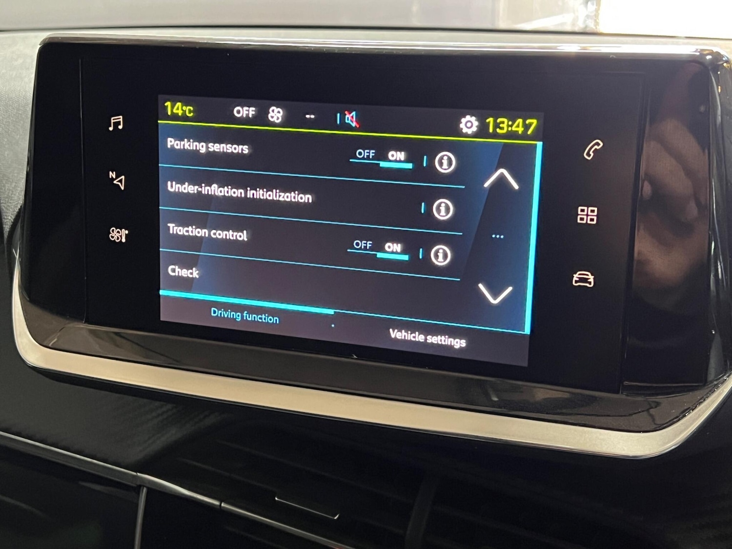 Used Peugeot E-208 for sale - 78115697: Photo 26