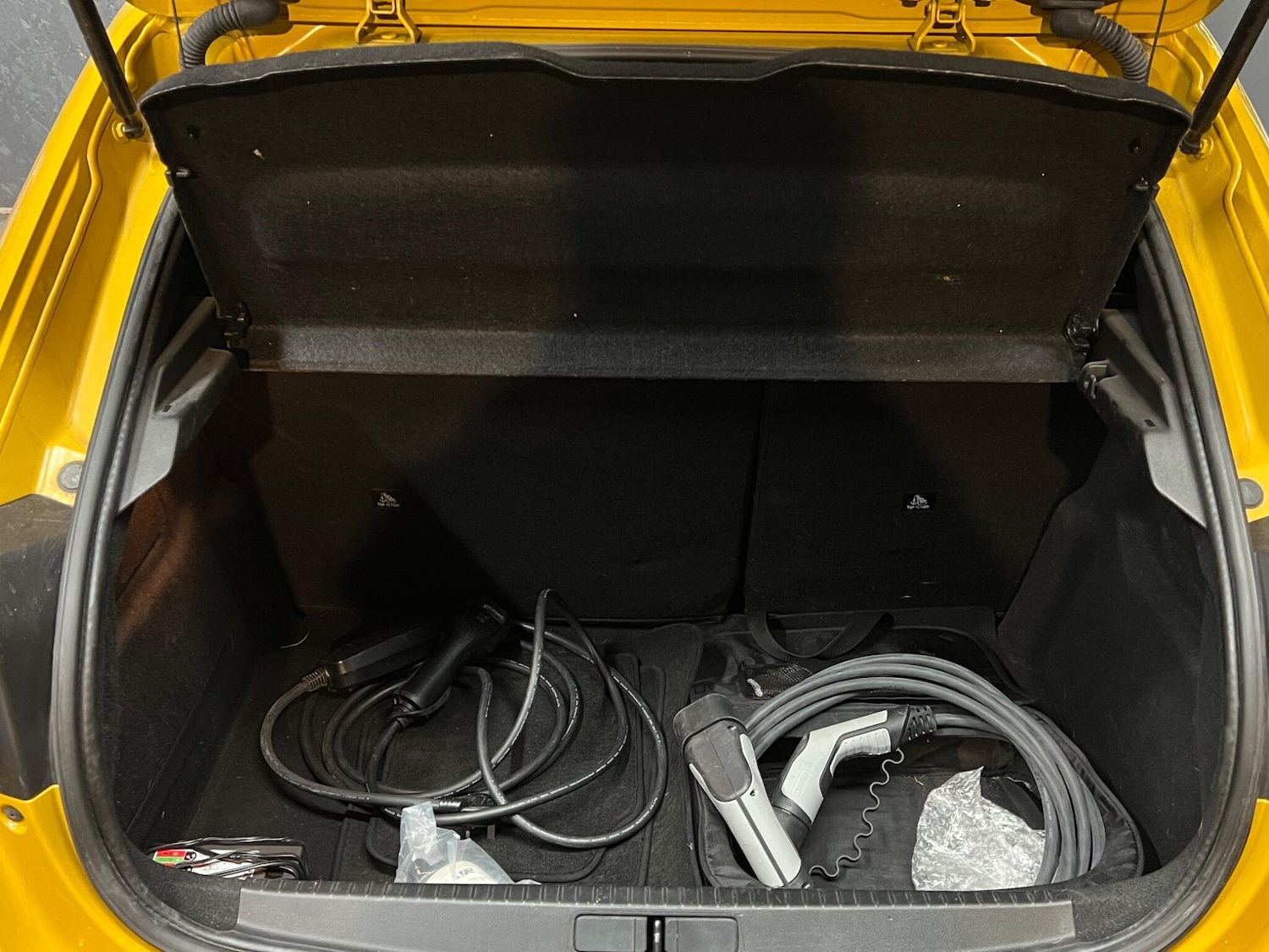 Used Peugeot E-208 for sale - 78115697: Photo 30