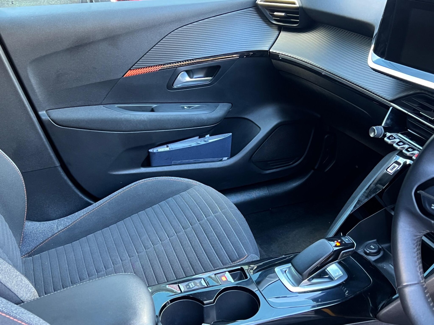 Used Peugeot E-208 for sale - 78115697: Photo 32