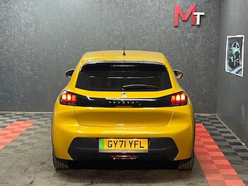 Used Peugeot E-208 2021 for sale - 78115697: Photo