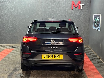 Used Volkswagen T-Roc 2019 for sale - 78535368: Photo