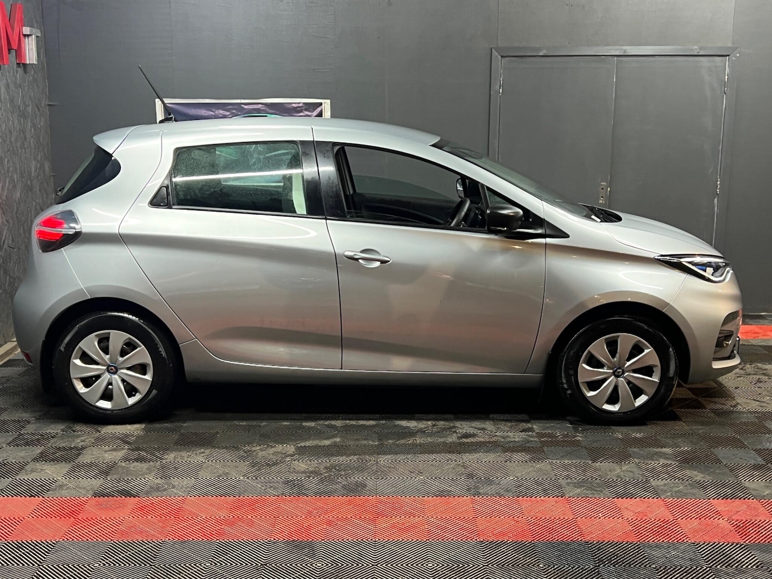 Used Renault Zoe 2021 for sale - 77978154: Photo 17