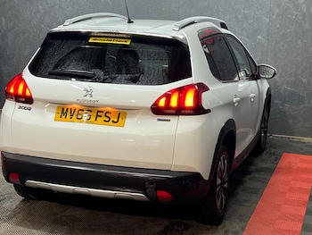 Used Peugeot 2008 2016 for sale - 78830868: Photo