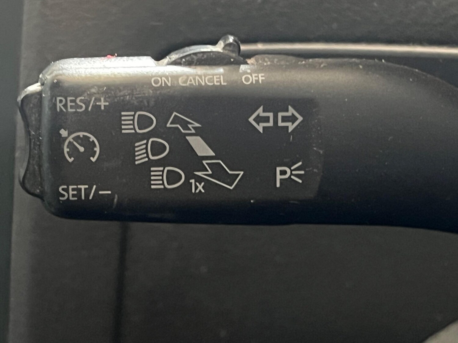 Used Volkswagen Touran 2012 for sale - 77723875: Photo 17