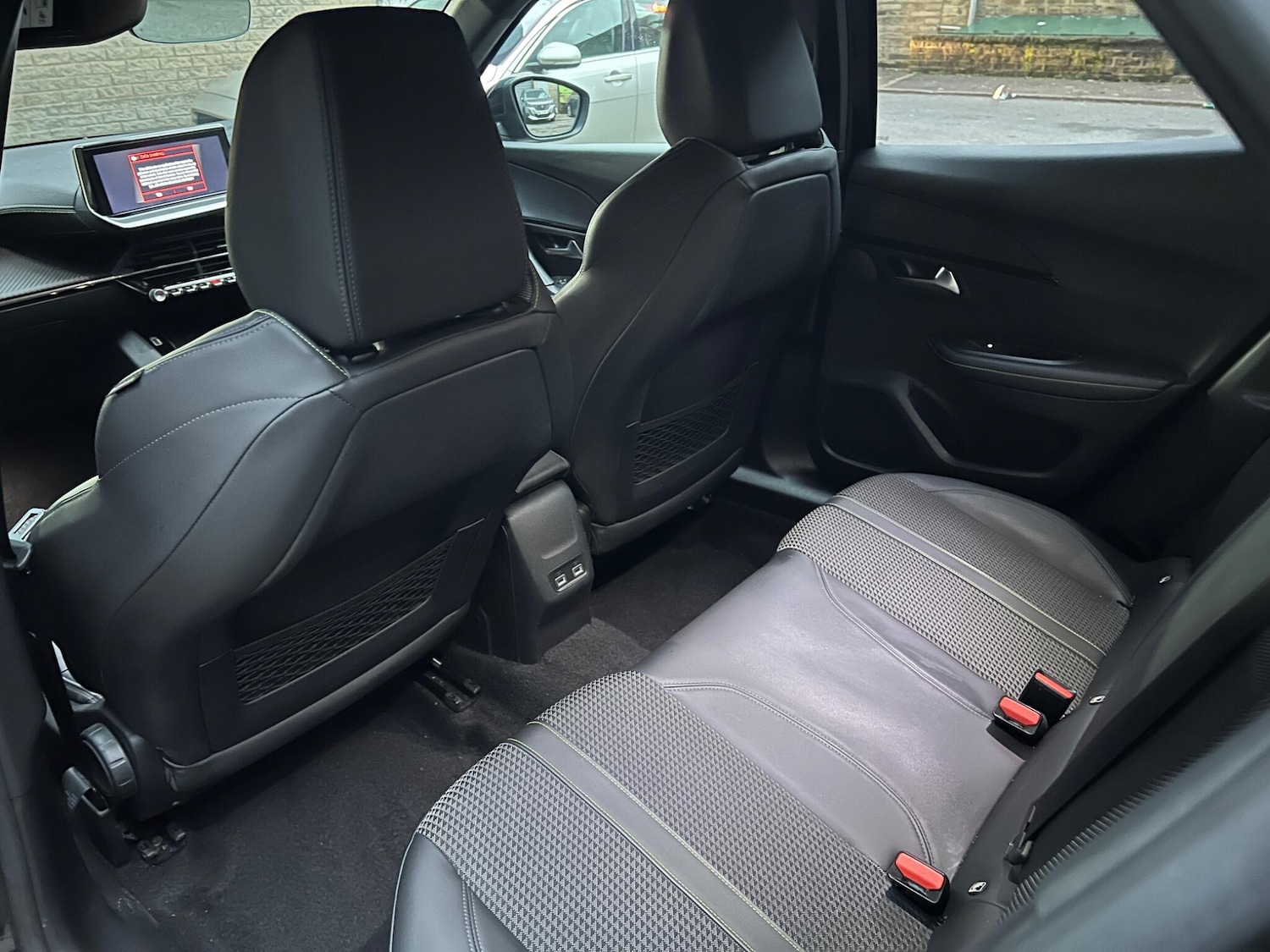 Used Peugeot 2008 2020 for sale - 77049719: Photo 18