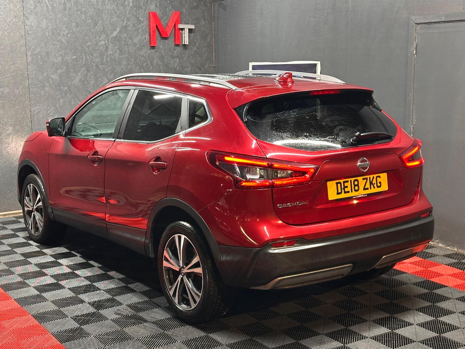 Used Nissan Qashqai 2018 for sale - 76849800: Photo 10