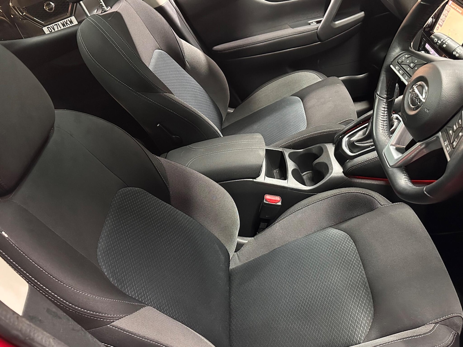 Used Nissan Qashqai 2018 for sale - 76849800: Photo 16