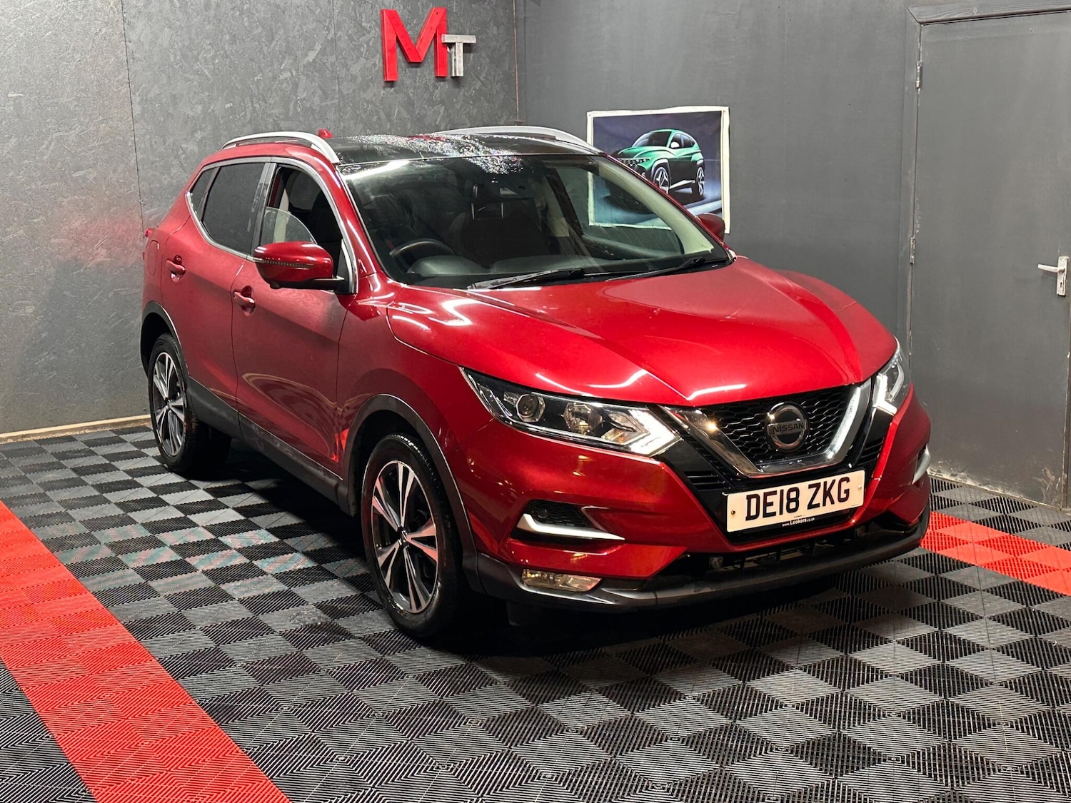 Used Nissan Qashqai 2018 for sale - 76849800: Photo 8