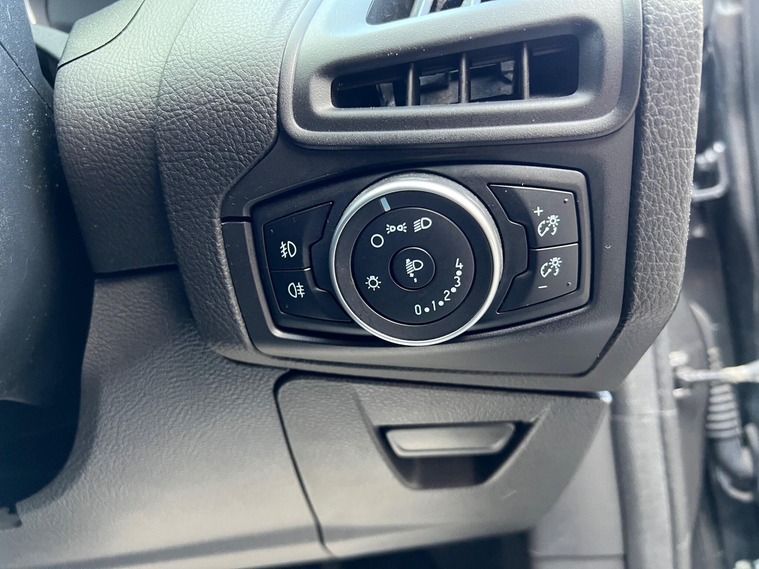 Used Ford Focus 2018 for sale - 76109650: Photo 25