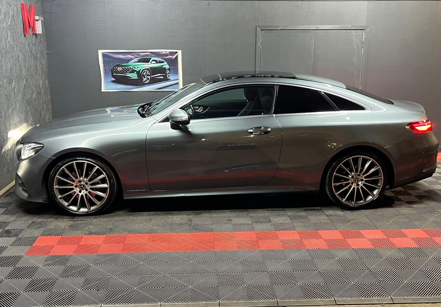 Used Mercedes-Benz E Class 2018 for sale - 77040061: Photo 11