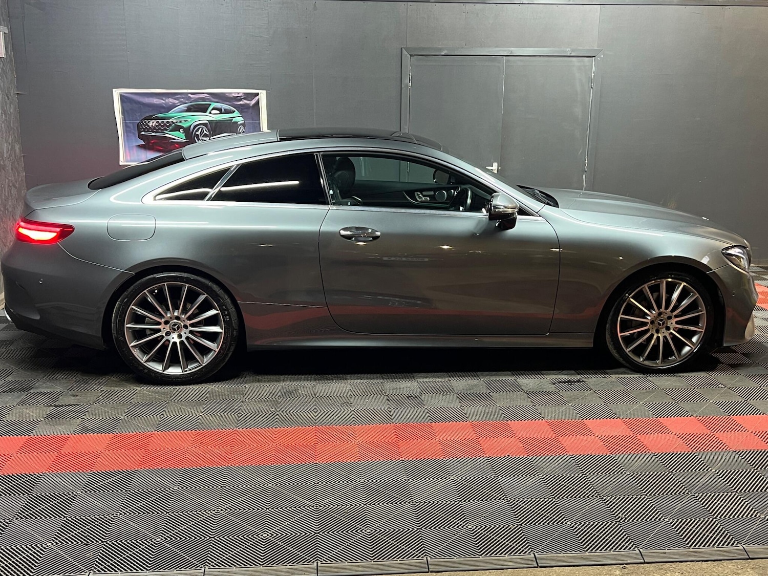 Used Mercedes-Benz E Class 2018 for sale - 77040061: Photo 15