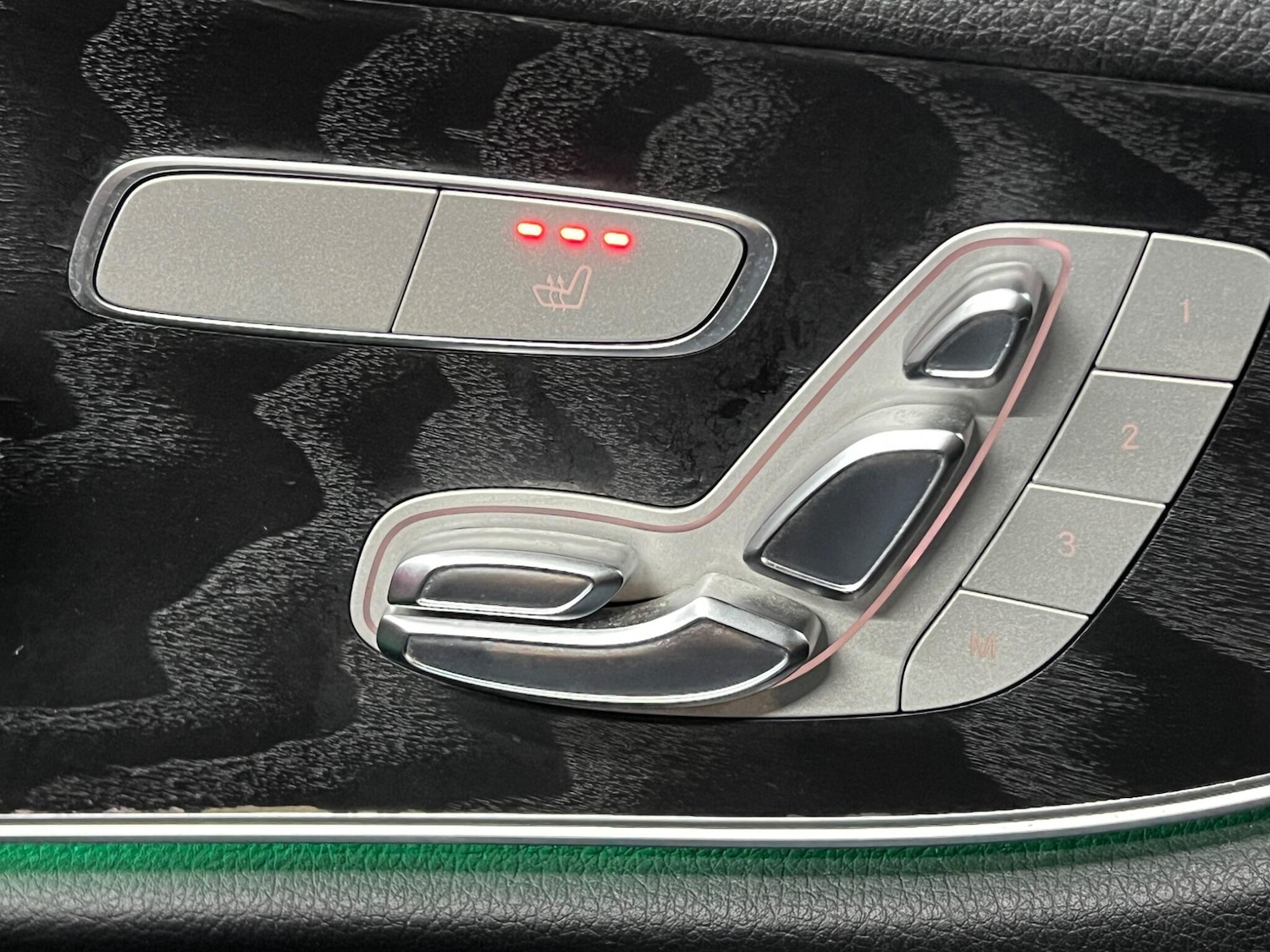 Used Mercedes-Benz E Class 2018 for sale - 77040061: Photo 31