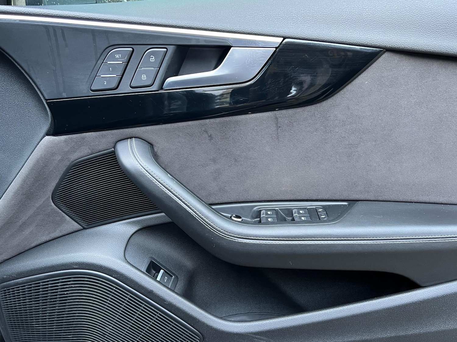 Used Audi A4 2017 for sale - 77238453: Photo 36