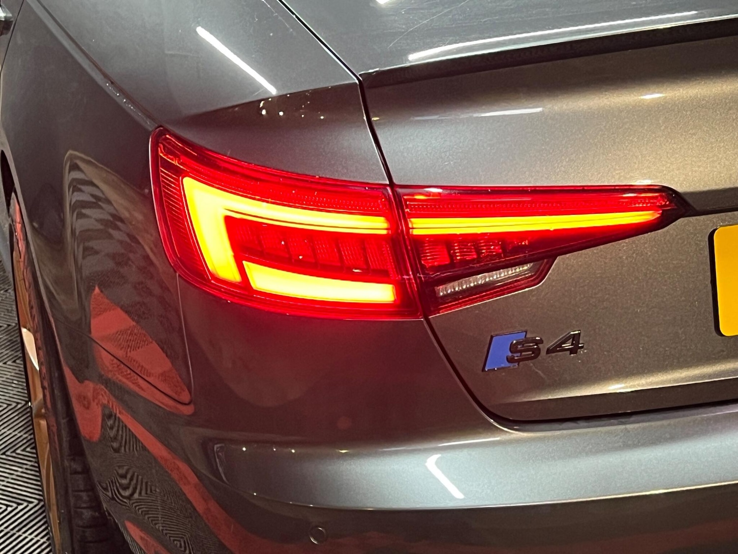 Used Audi A4 2017 for sale - 77238453: Photo 51