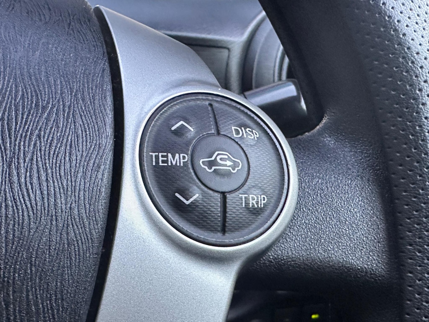 Used Toyota Aqua for sale - 76377882: Photo 16