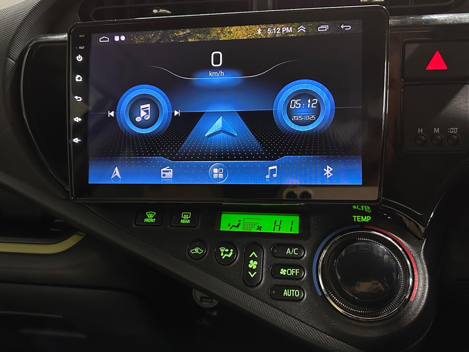 Used Toyota Aqua for sale - 76377882: Photo 23