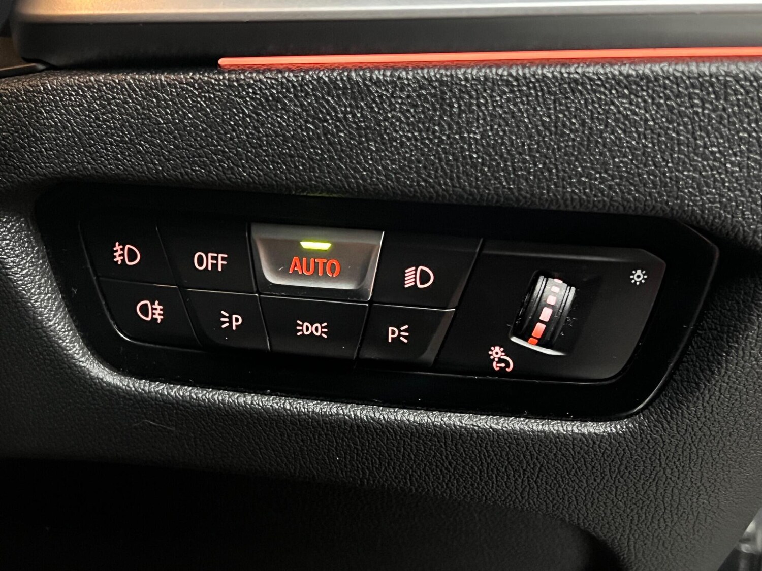 Used BMW 3 Series 2019 for sale - 77523754: Photo 18