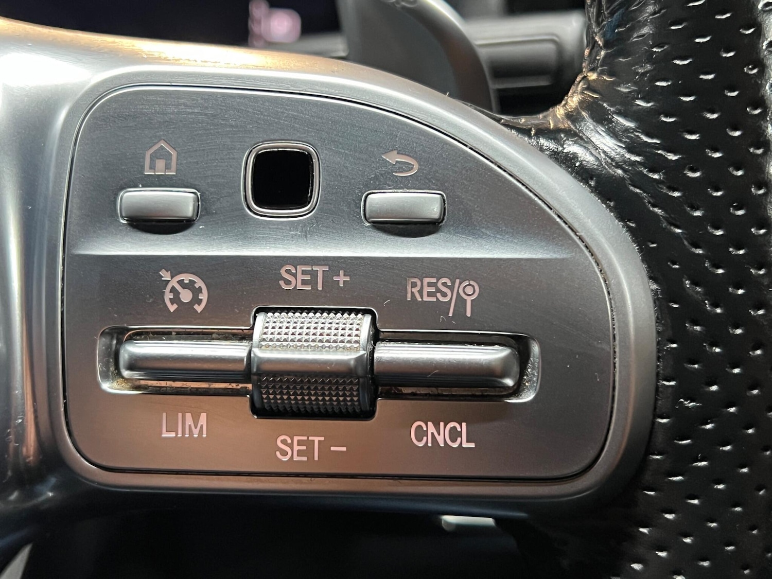 Used Mercedes-Benz A-Class 2020 for sale - 77424957: Photo 23