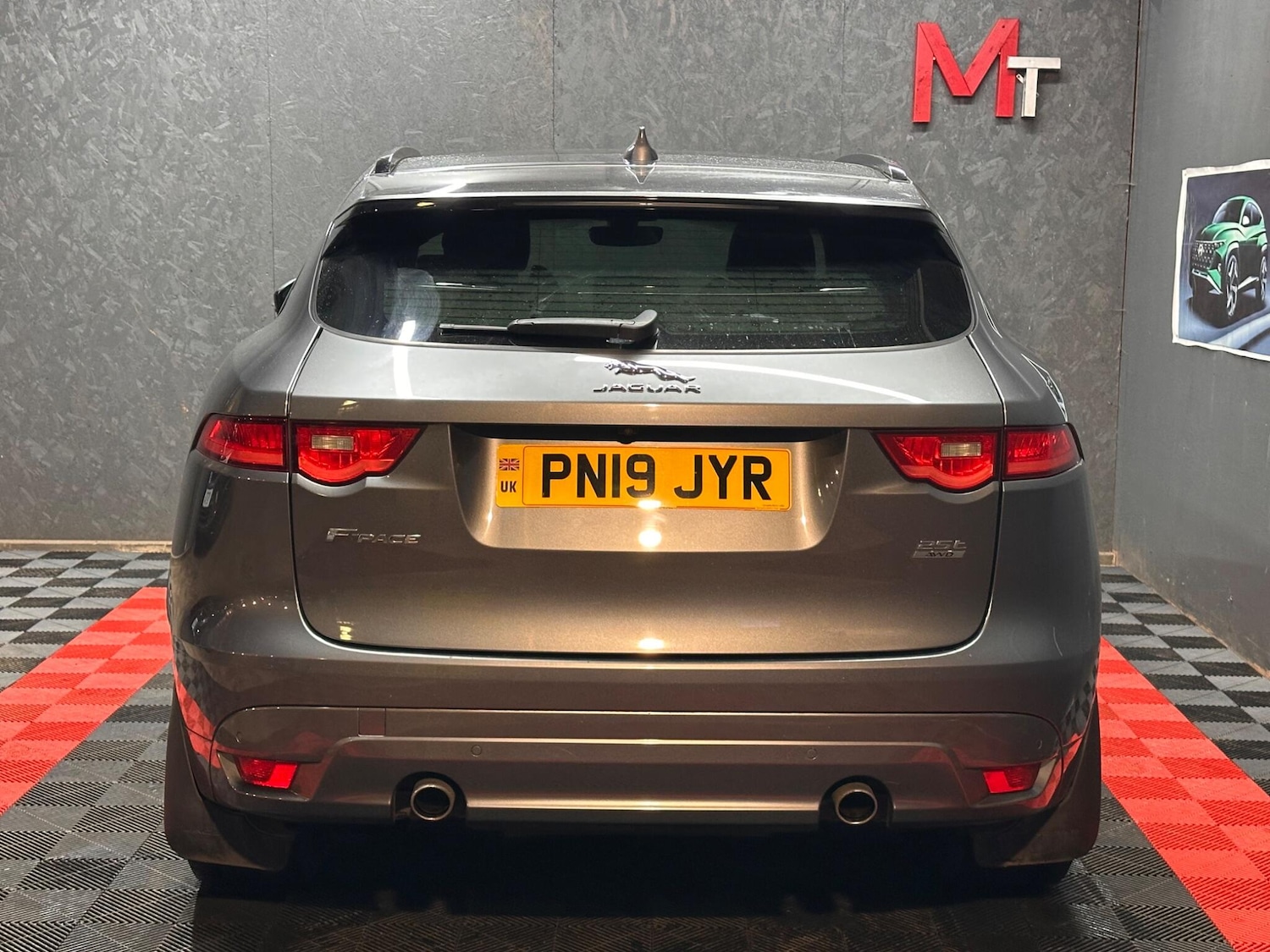 Used Jaguar F-Pace 2019 for sale - 76886324: Photo 13