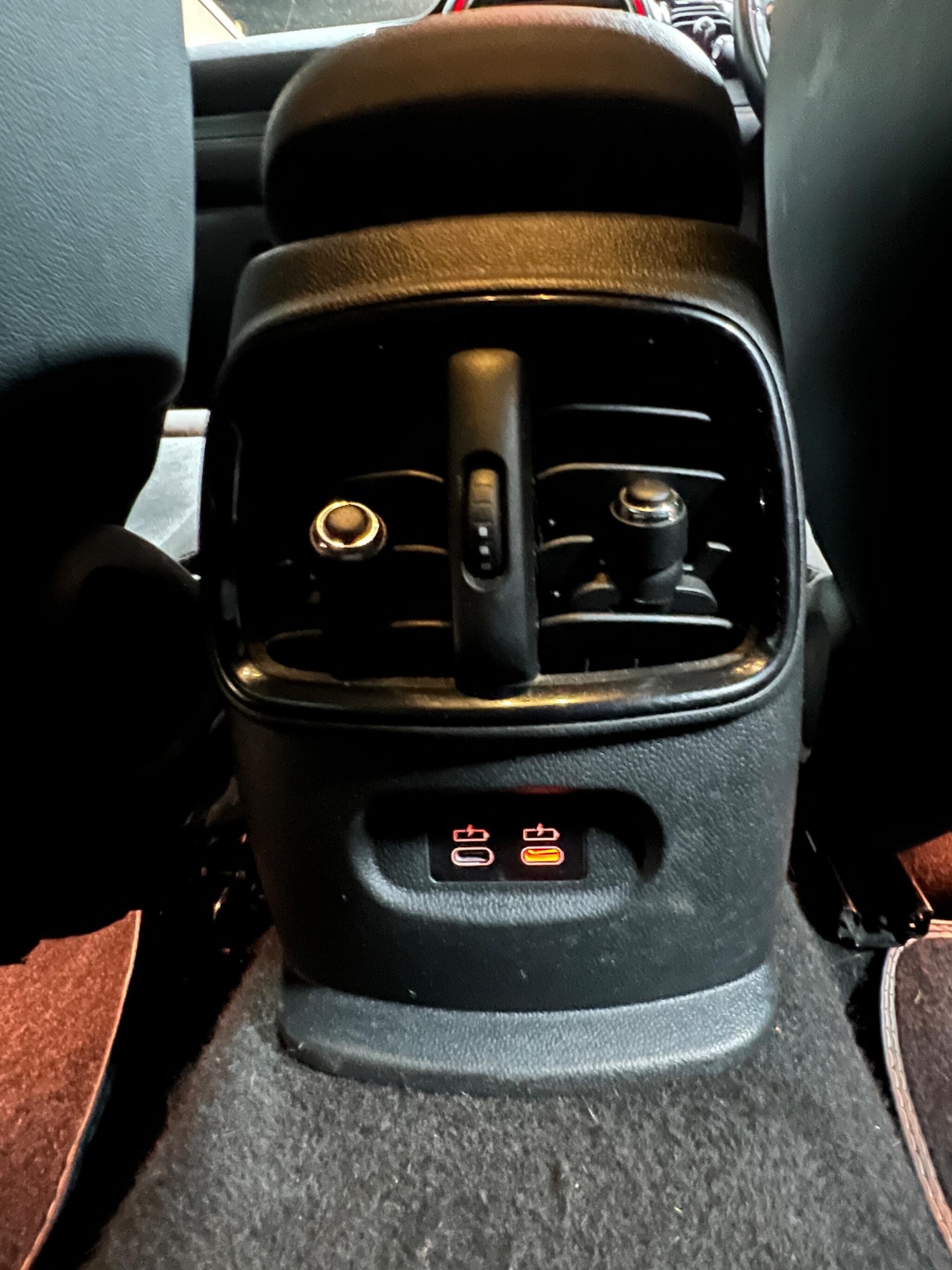 Used MINI Clubman 2018 for sale - 77015376: Photo 24