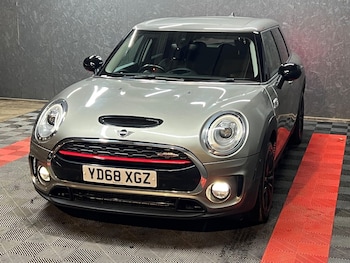 Used MINI Clubman 2018 for sale - 77015376: Photo