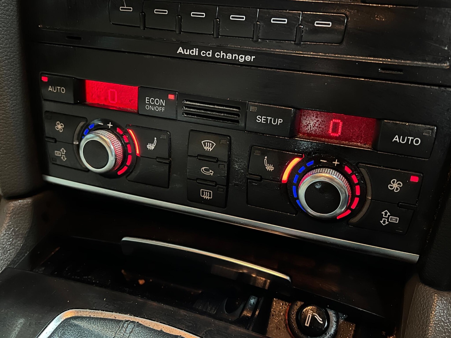 Used Audi Q7 2006 for sale - 76942545: Photo 28