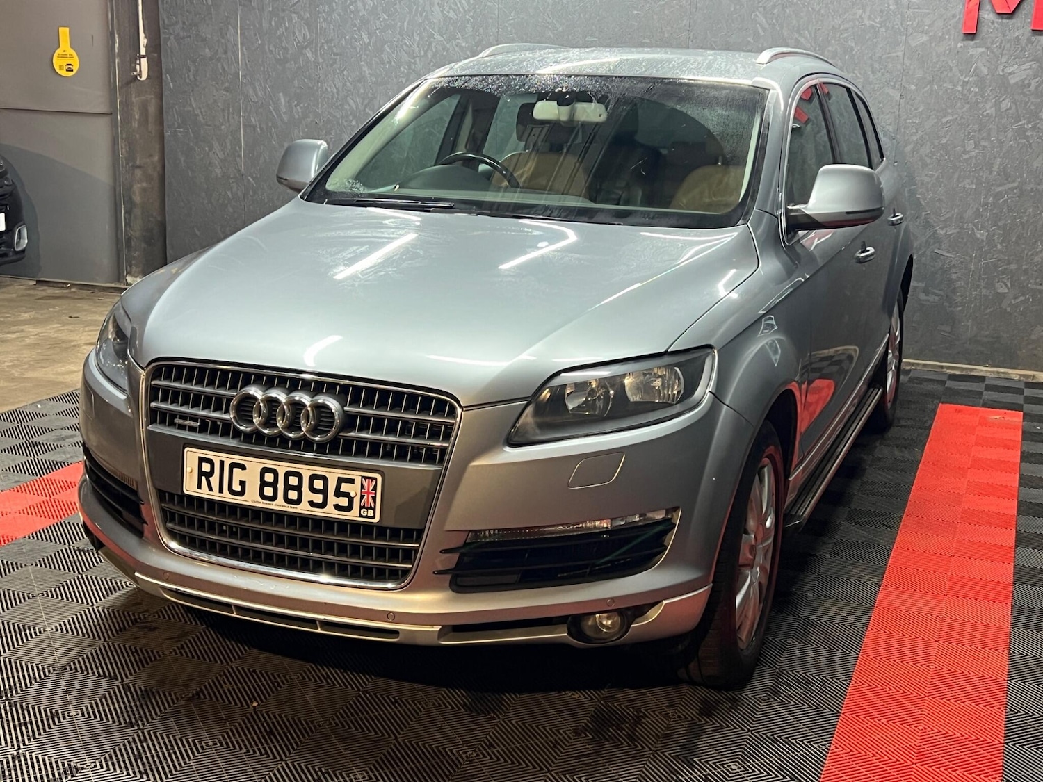 Used Audi Q7 2006 for sale - 76942545: Photo 3