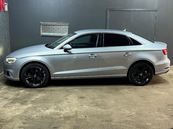 Used Audi A3 2017 for sale - 76200467: Photo 3