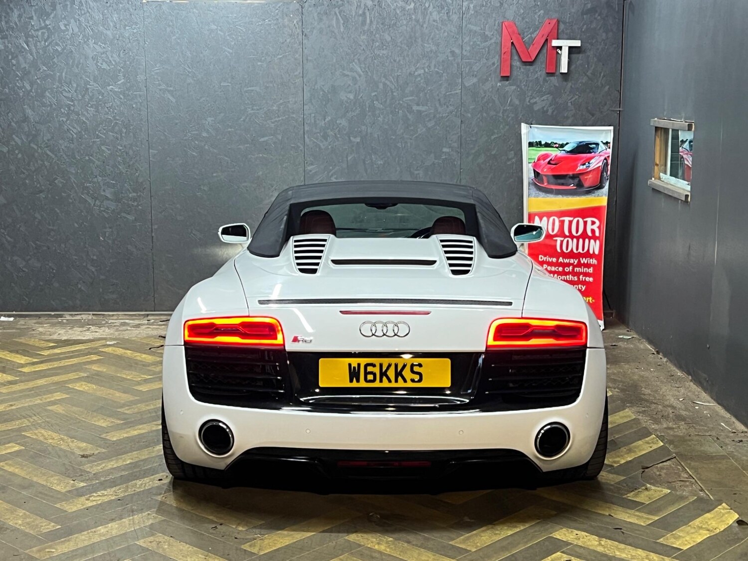 Used Audi R8 2013 for sale - 76370321: Photo 17