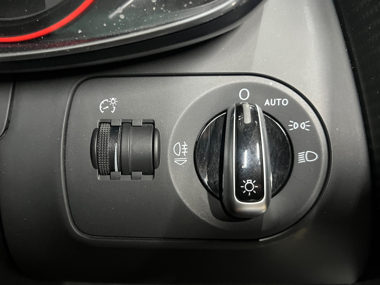 Used Audi R8 2013 for sale - 76370321: Photo 31