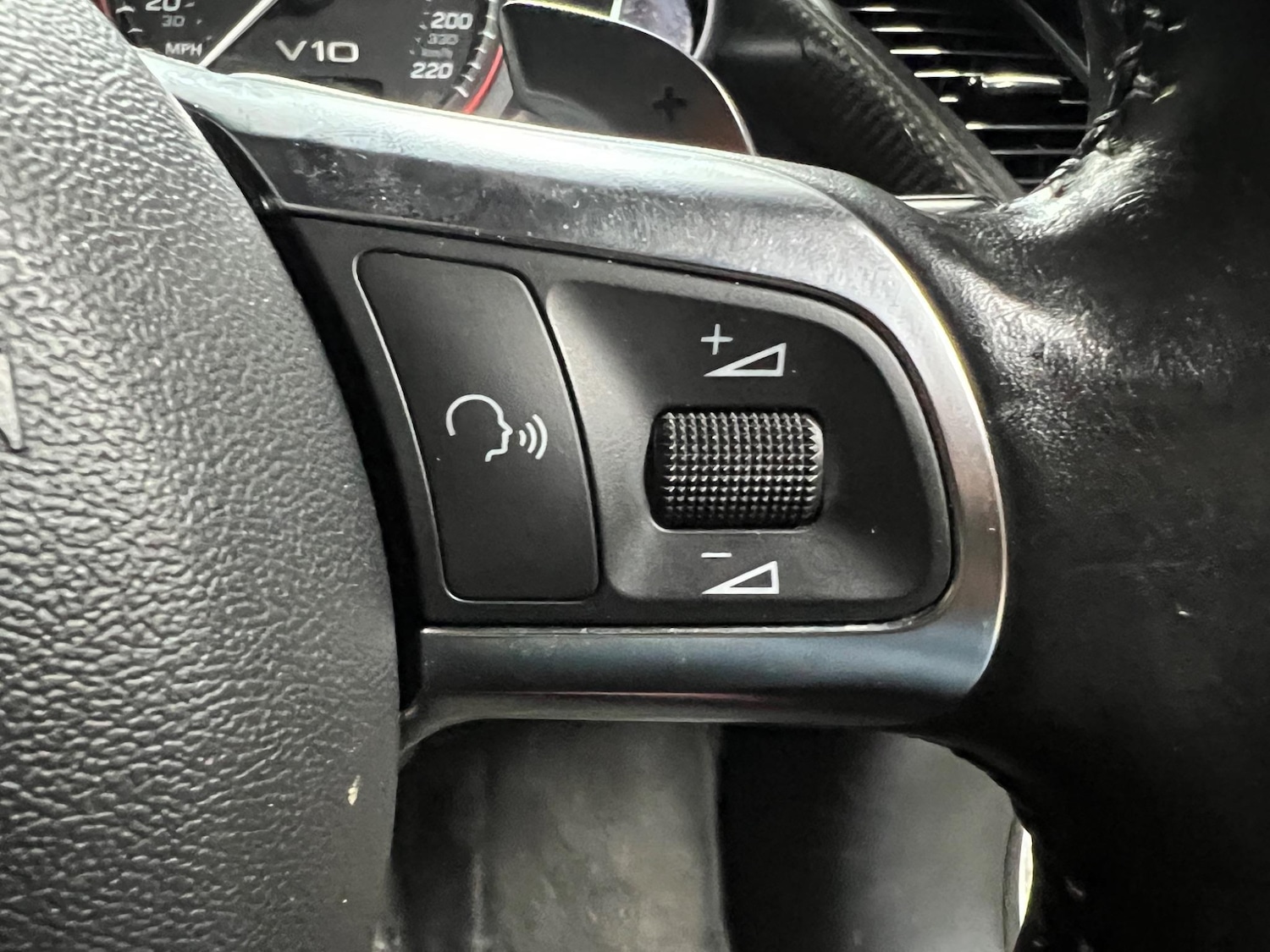 Used Audi R8 2013 for sale - 76370321: Photo 36