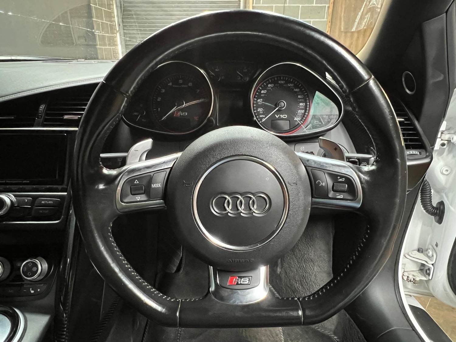 Used Audi R8 2013 for sale - 76370321: Photo 45