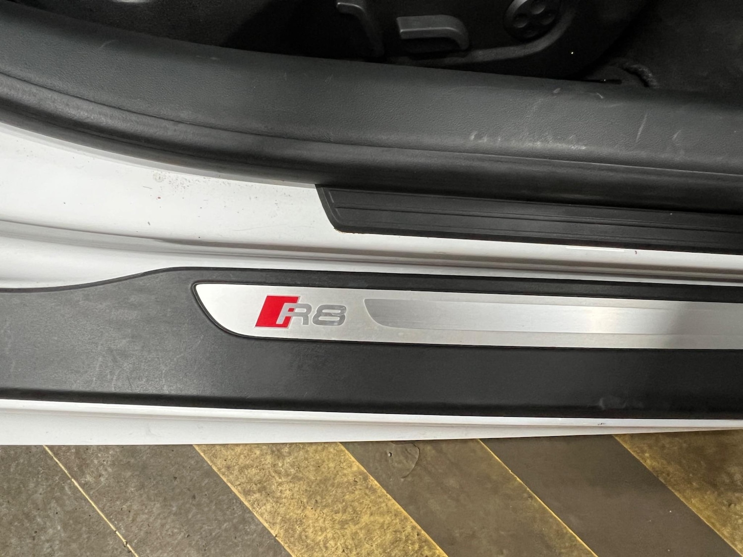 Used Audi R8 2013 for sale - 76370321: Photo 51