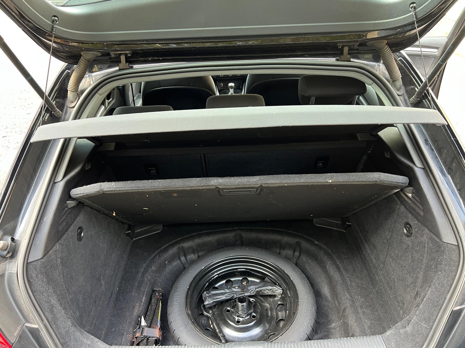 Vehicle 28