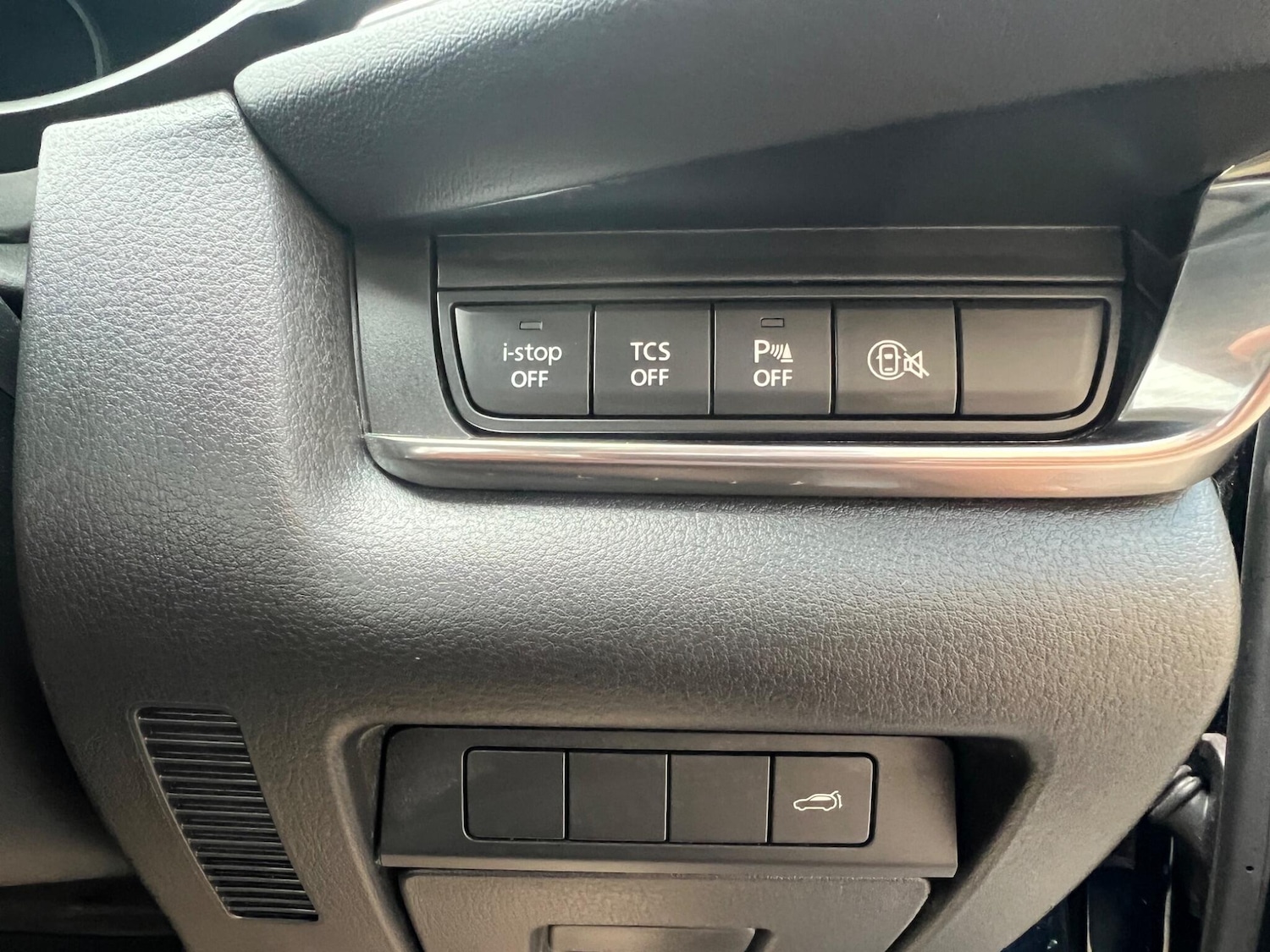 Vehicle 35