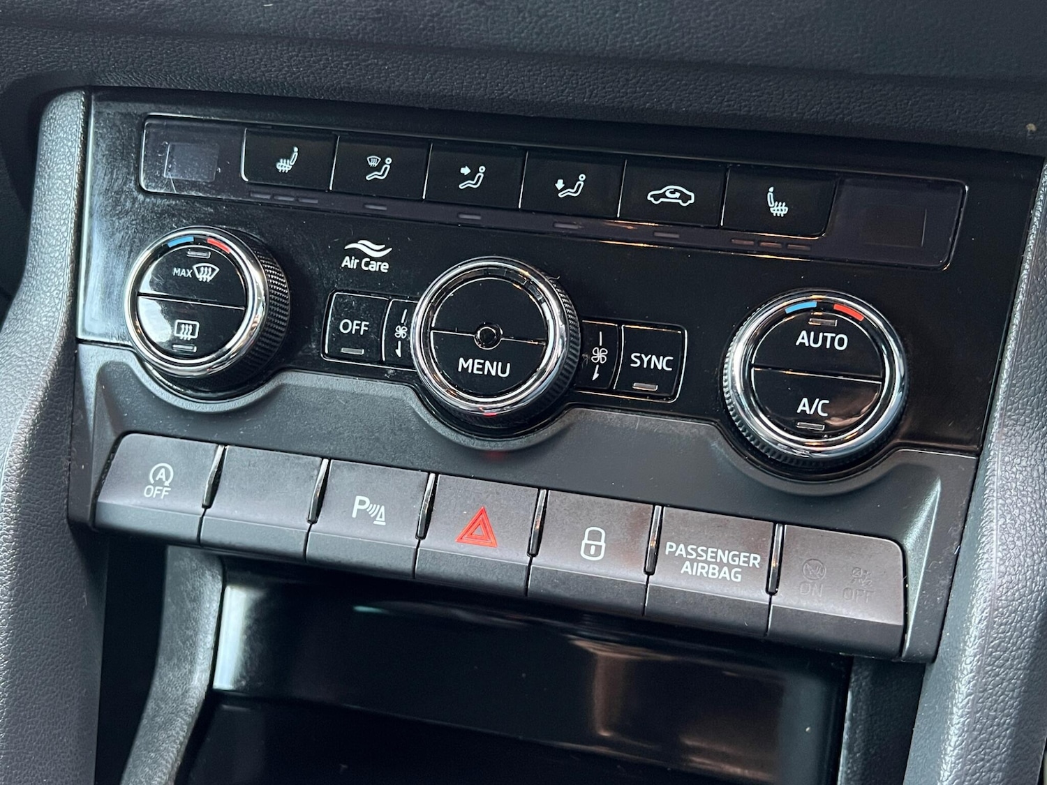 Used Skoda Karoq 2019 for sale - 77611962: Photo 31