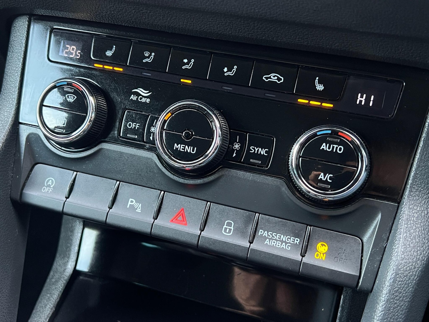 Used Skoda Karoq 2019 for sale - 77611962: Photo 33