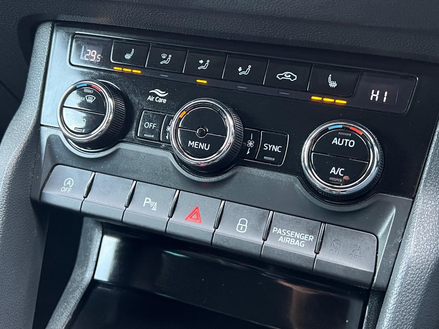 Used Skoda Karoq 2019 for sale - 77611962: Photo 34