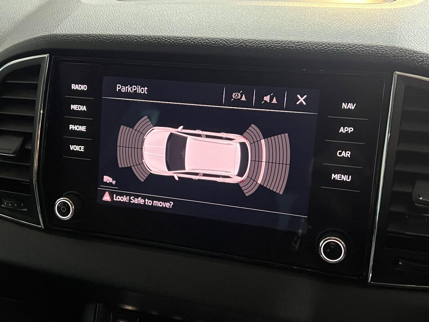 Used Skoda Karoq 2019 for sale - 77611962: Photo 50