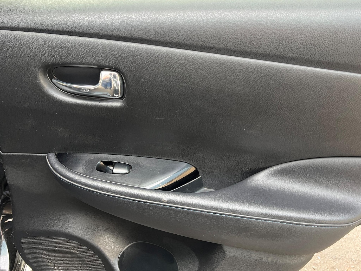 Used Nissan Leaf 2018 for sale - 76839469: Photo 29