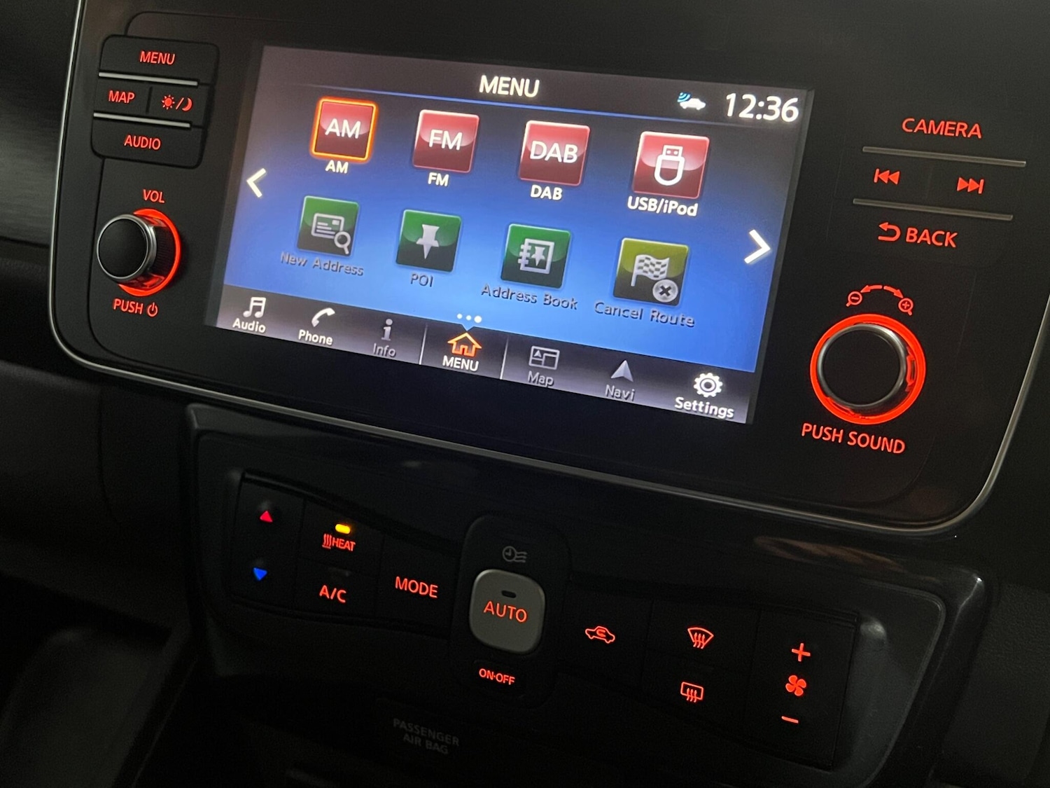 Used Nissan Leaf 2018 for sale - 76839469: Photo 33