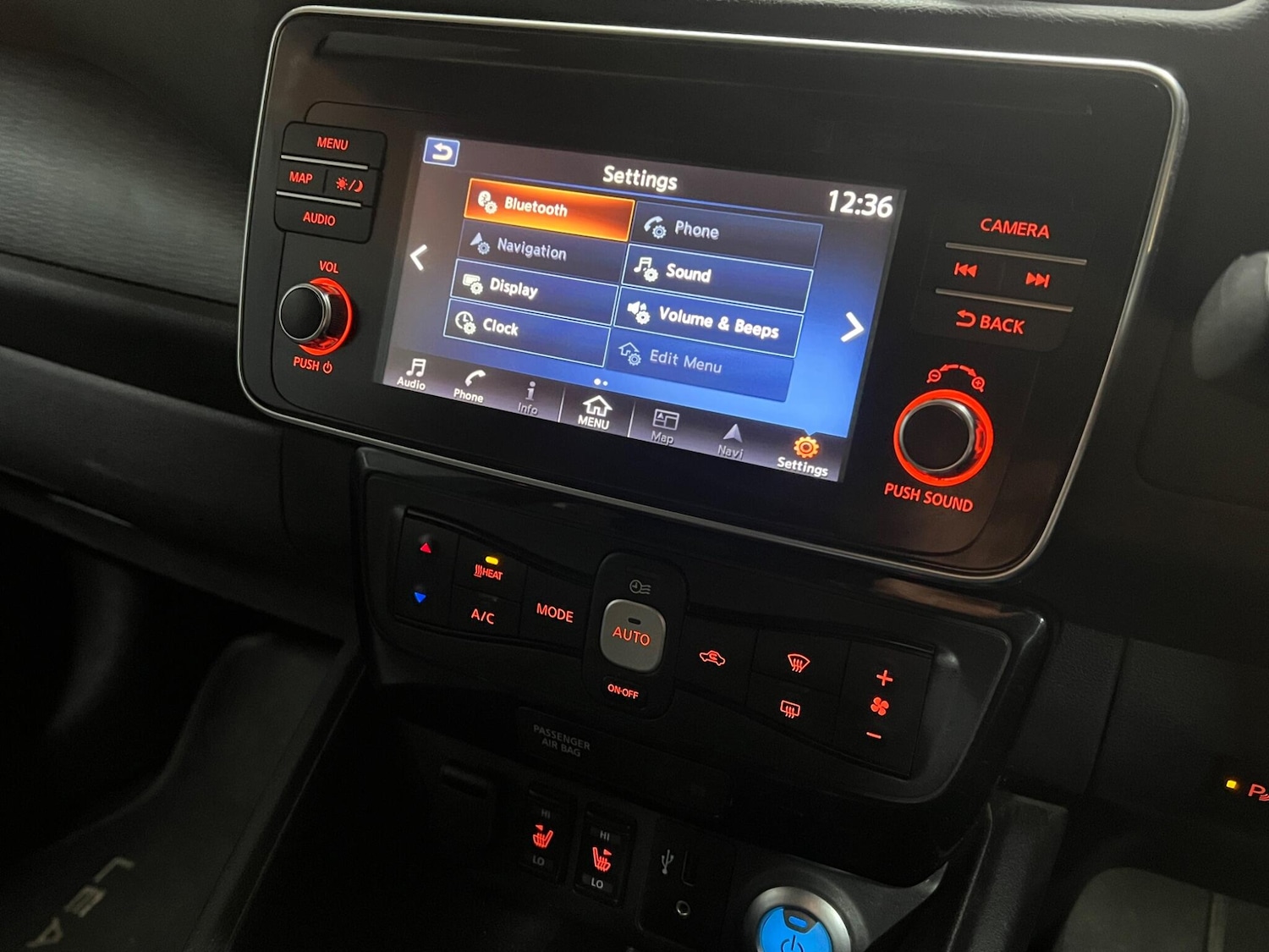 Used Nissan Leaf 2018 for sale - 76839469: Photo 34