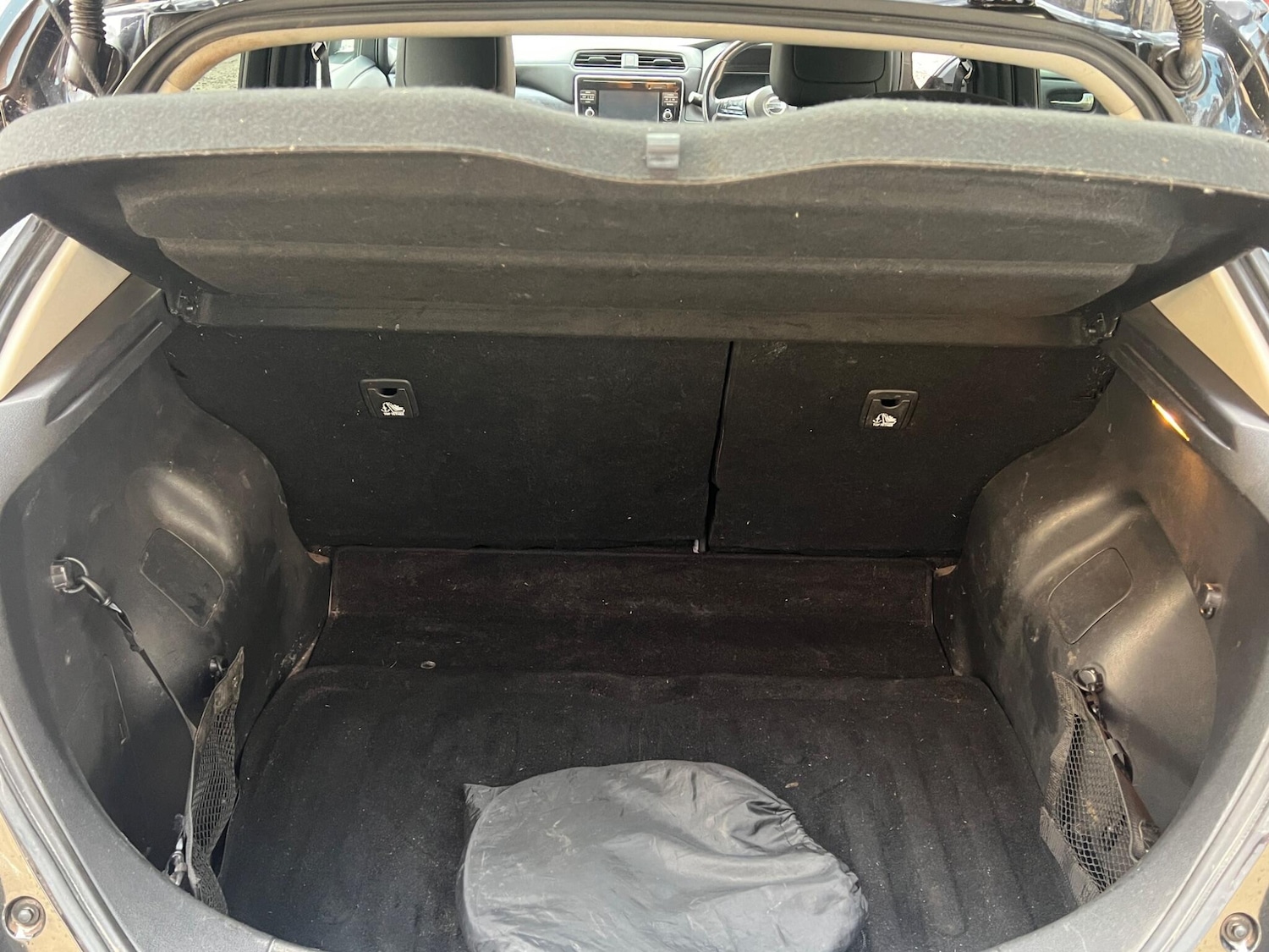 Used Nissan Leaf 2018 for sale - 76839469: Photo 37