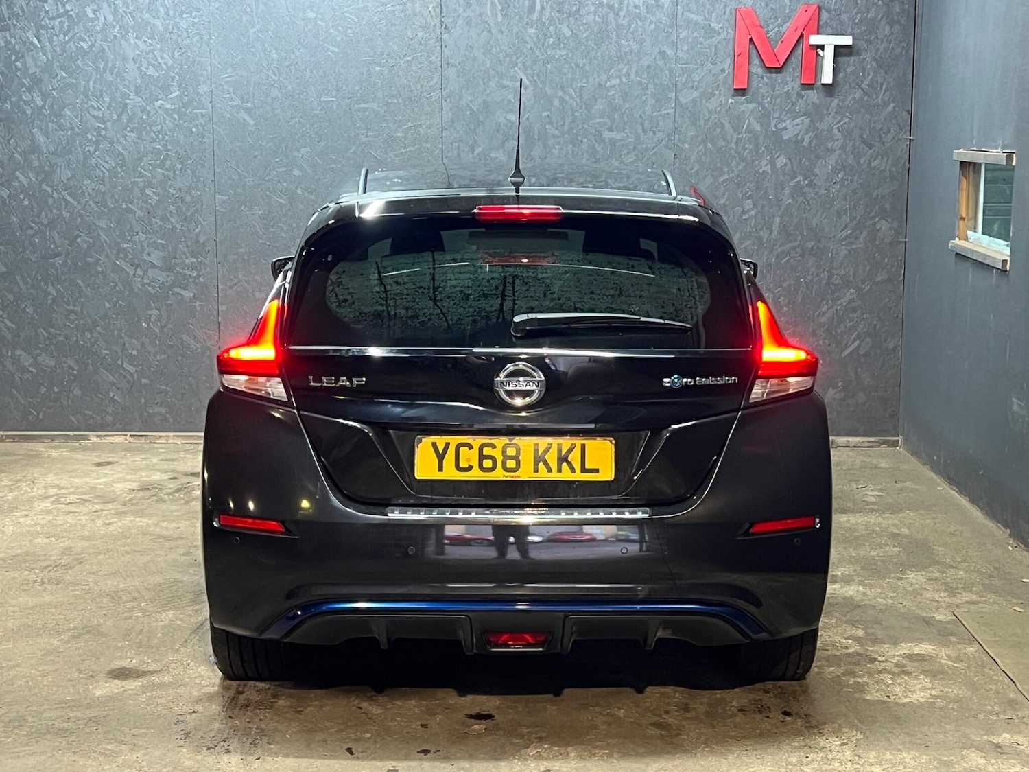 Used Nissan Leaf 2018 for sale - 76839469: Photo 8