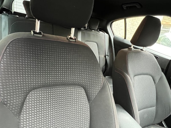 Used Ford Focus 2019 for sale - 76138194: Photo 20